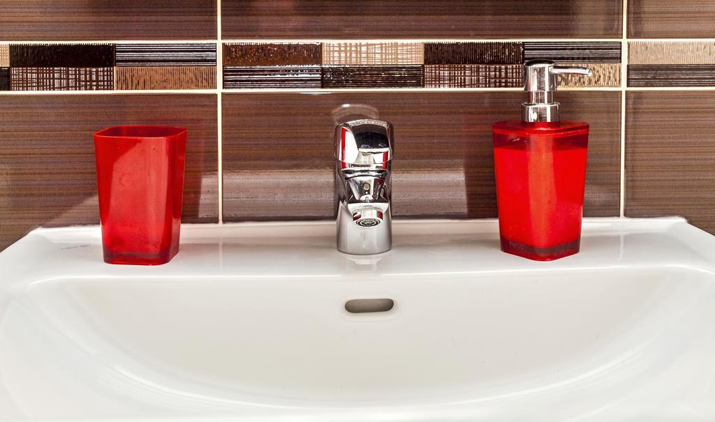 Apartment Lejo Омиш Экстерьер фото