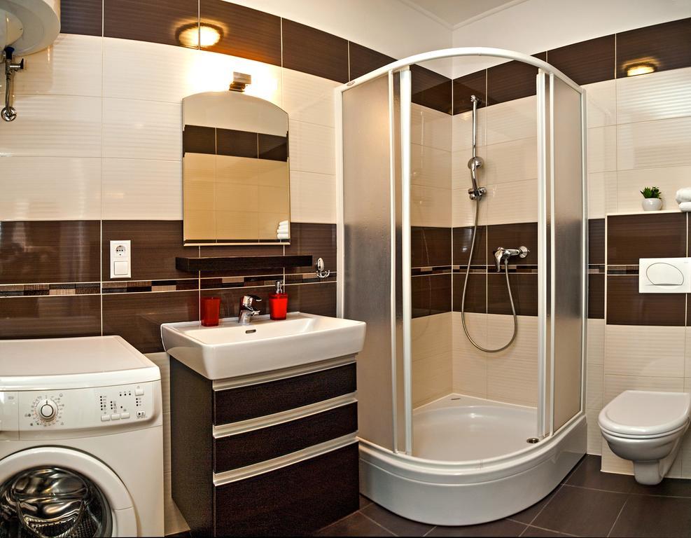 Apartment Lejo Омиш Экстерьер фото