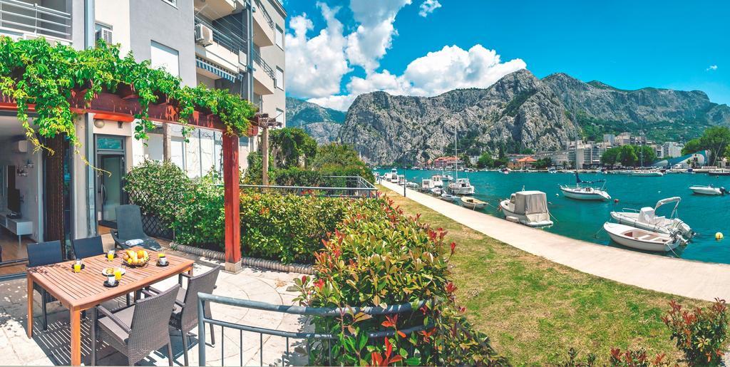 Apartment Lejo Омиш Экстерьер фото